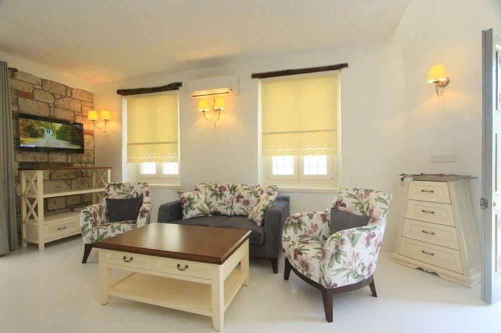 La Mia Casa Hotel Alaçatı Extérieur photo